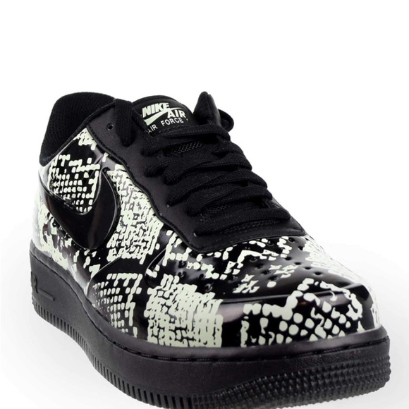 Nike Air Force 1 Foamposite Pro Cup Glow Snakeskin Shoes(Men’s) - Picture 5 of 9